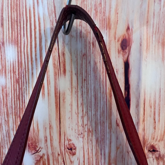 Red Leather B. Makowsky Shoulder Bag - Picture 5 of 6